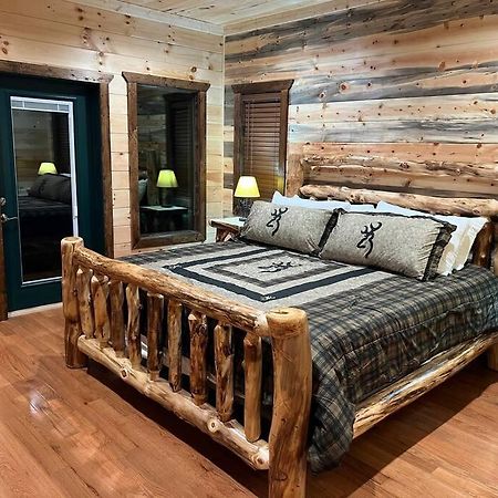 * * 4 Master Bedrooms, Views, Theater, Arcade, Evc Гатлинбург Экстерьер фото